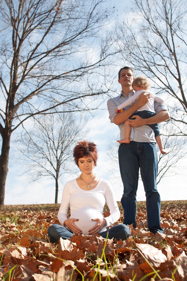 autumn maternity photo shoot