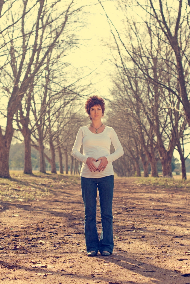 autumn maternity photo shoot