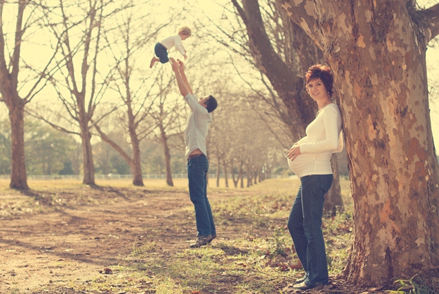 autumn maternity photo shoot