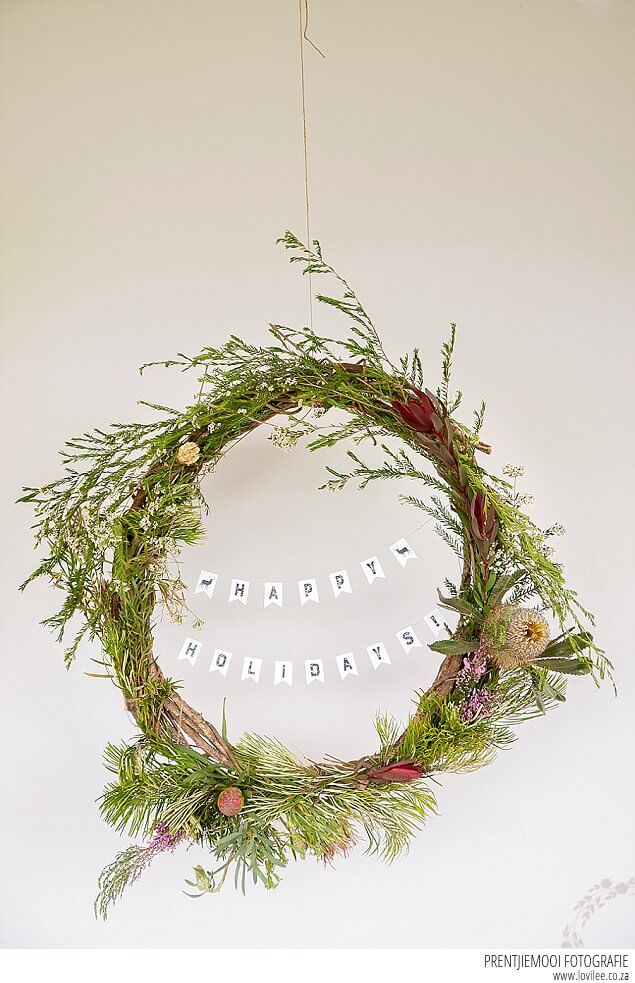 Locally foraged wreath DIY