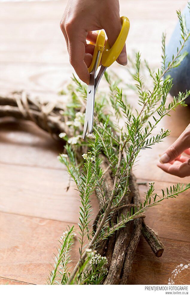 DIY wreath tutorial