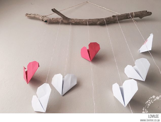 Simple origami heart calendar mobile