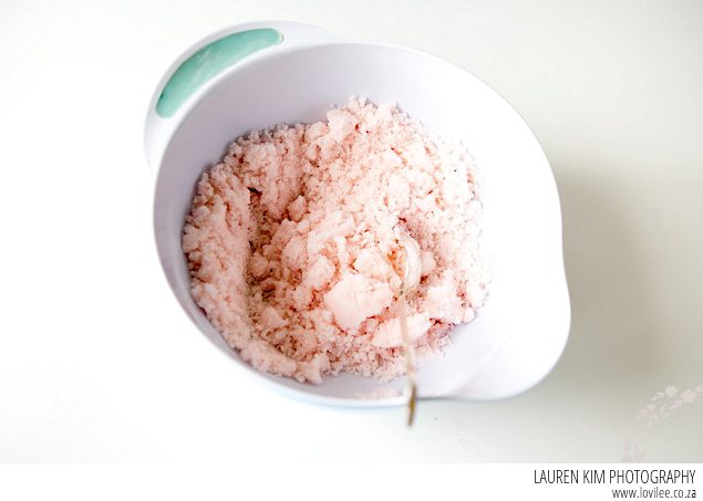 Make your own bath fizz bombs