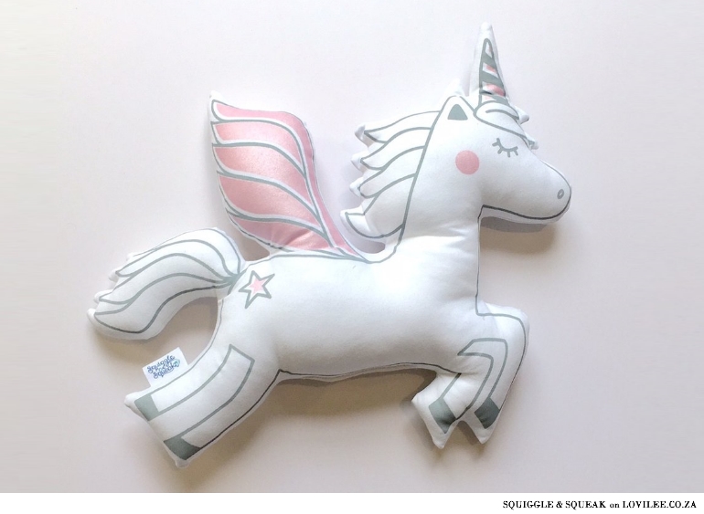 Squiggle  & Squeak unicorn plushie - magical unicorn give-away