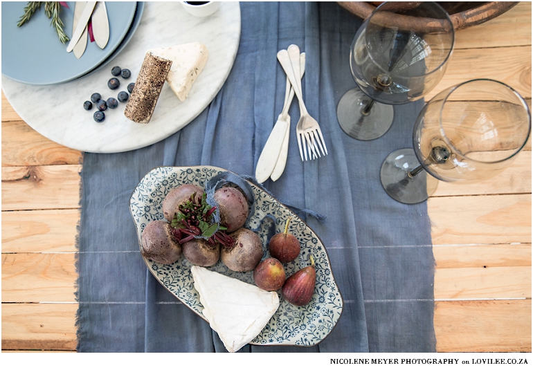 Earthtone wedding table decor