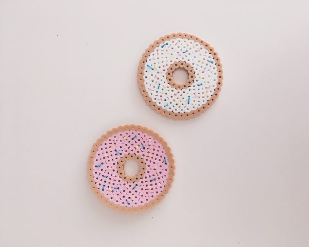 Perler beads craze - donut pattern