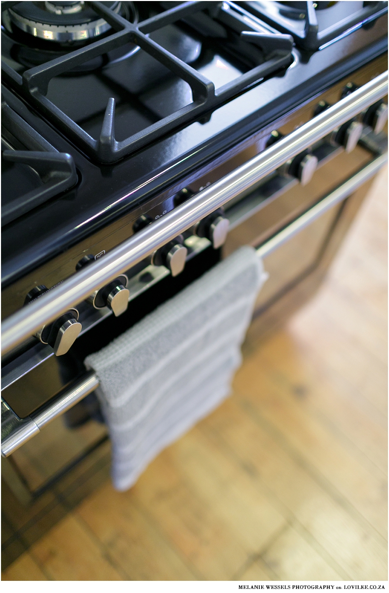 ELBA vintage range cooker black towel rail