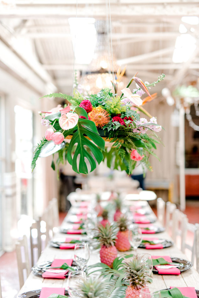 Flamingo and tropical party inspiration