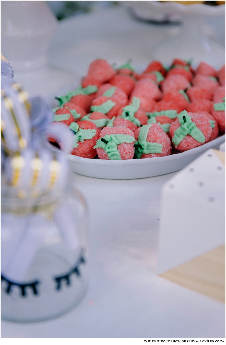 Mini Jellie strawberry treats for kids parties