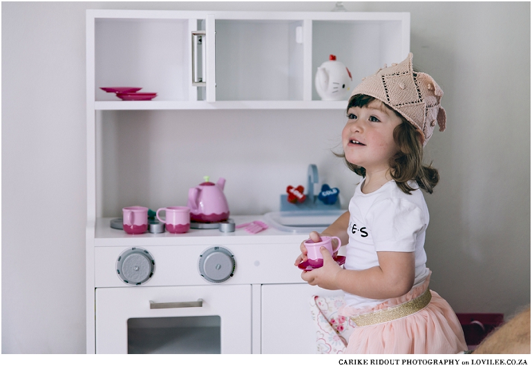 Lil Peanut pretend play scandi kitchen