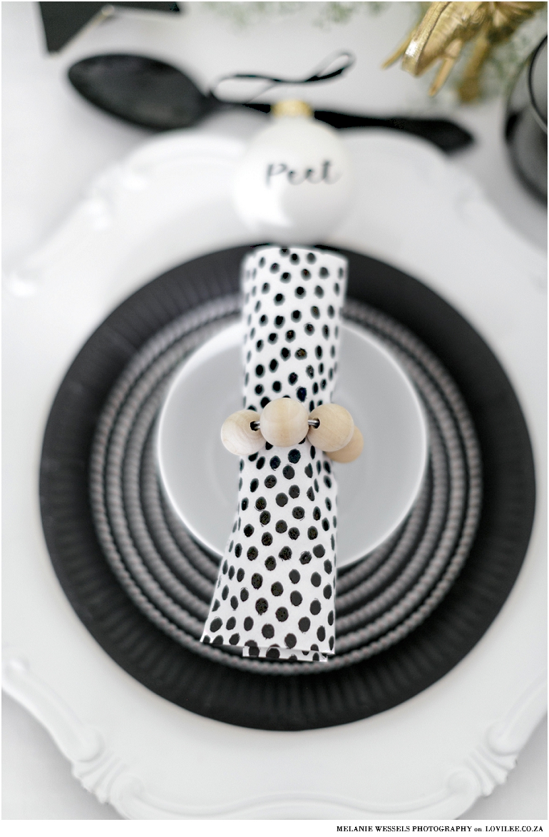 Black and White Christmas decorations with minimalist serviette rings