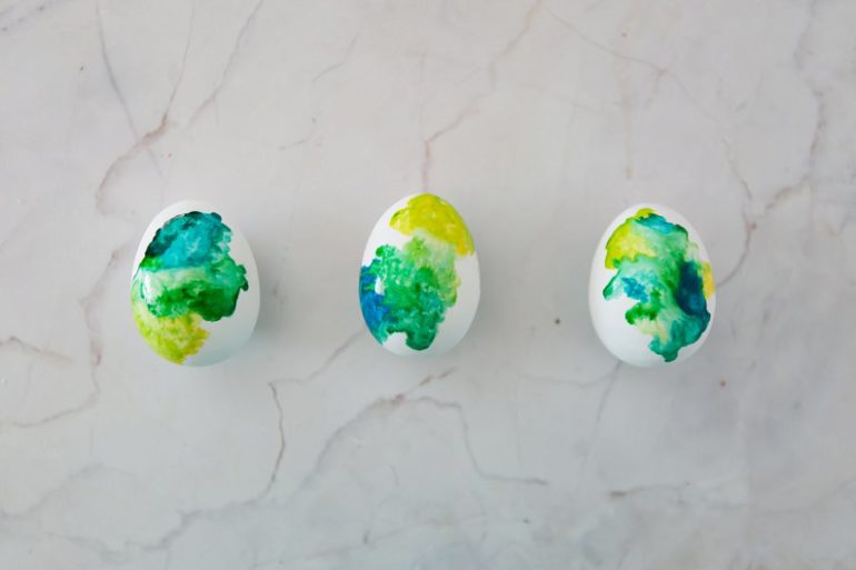 DIY Watercolor painted Easter Eggs