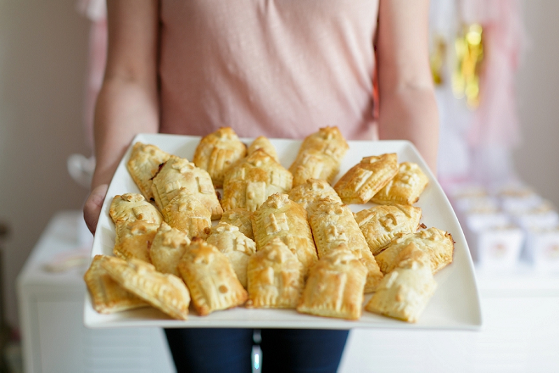 How to make house-shaped savoury pies (If I can do it, so can you)