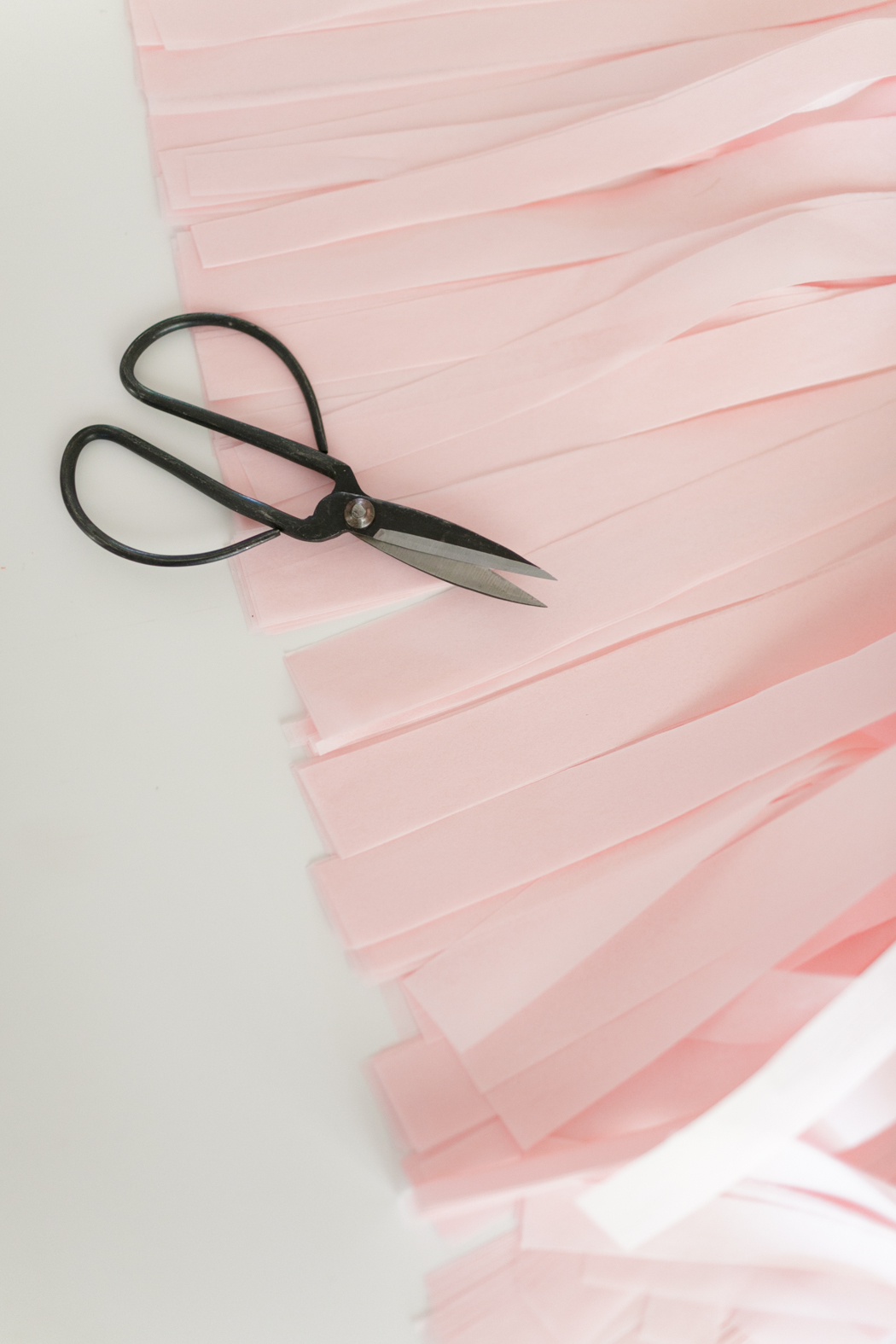 DIY crepe Paper tassels