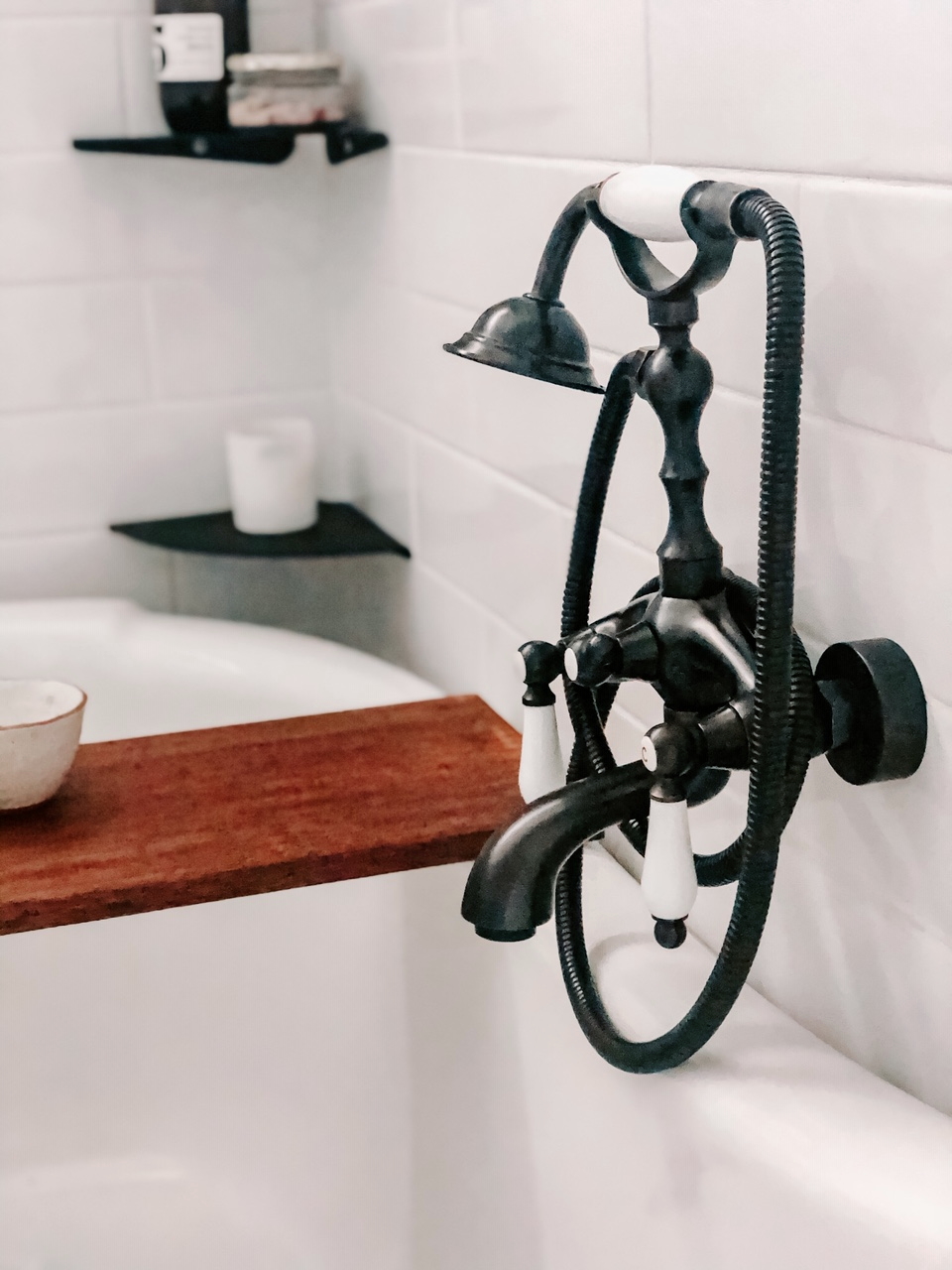 Vintage style black taps for bathroom by Trendy Taps