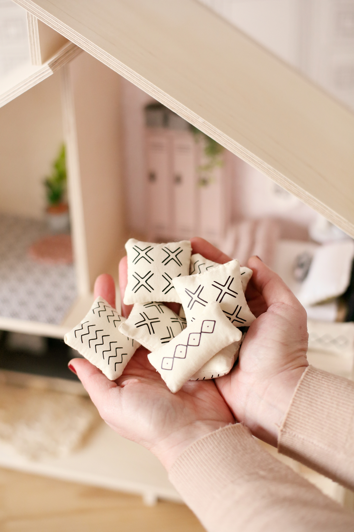 The Tiny Dollhouse South Africa - Miniature mud cloth scatter cushions