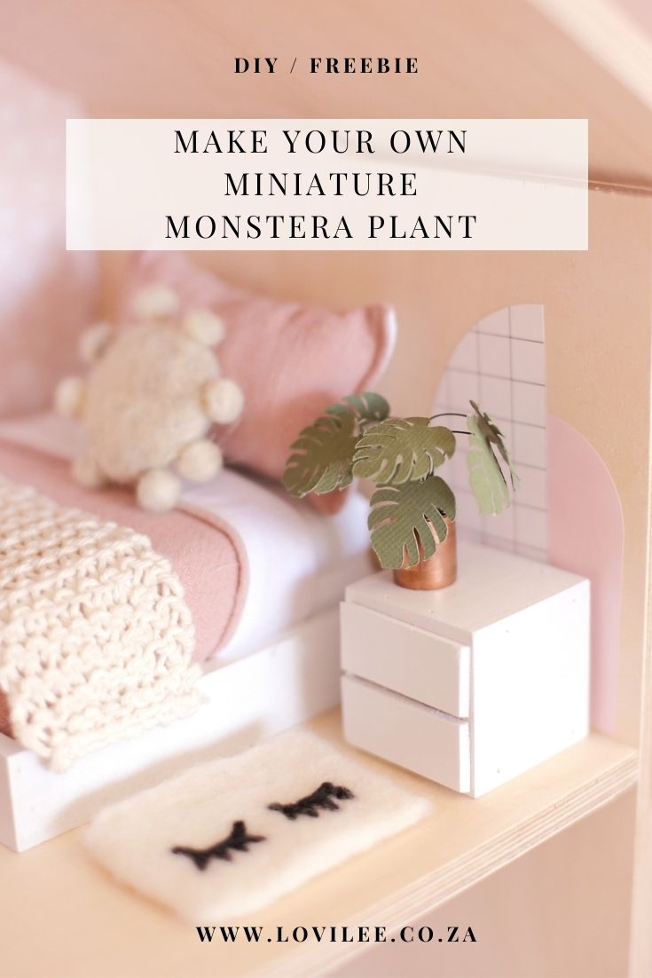 Make your own miniature paper craft Monstera plant