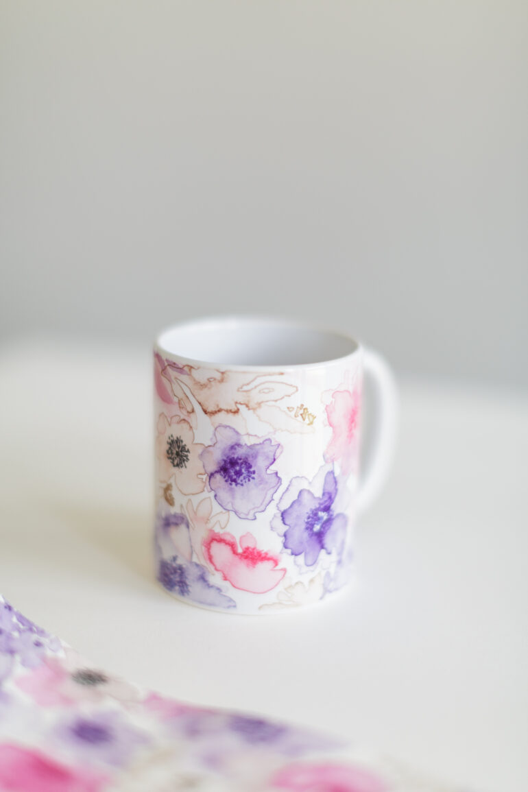 Cricut Infusible pens watercolour paint DIY mugs with Cricut Mug Press via Lovilee.co.za